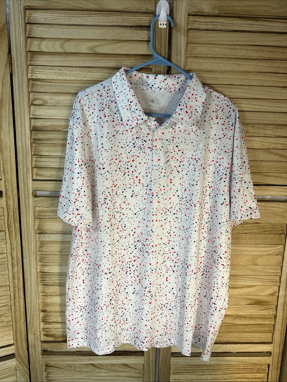 Men’s XL Golf Polo Red Blue Hearts White Performance Stretch Novelty Shirt